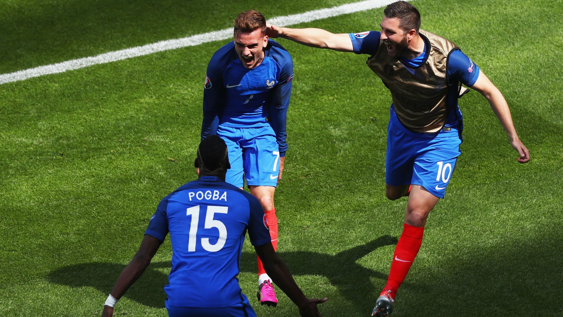 ĐT Pháp thi đấu với đội hình thiếu người