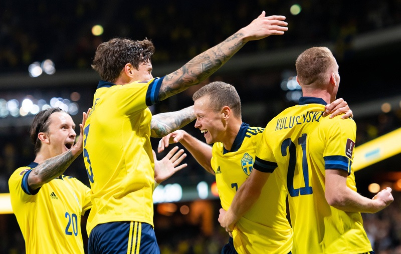 Nhận thất bại trước Thụy Điển khiến ĐT Tây Ban Nha mất ngôi đầu bảng
