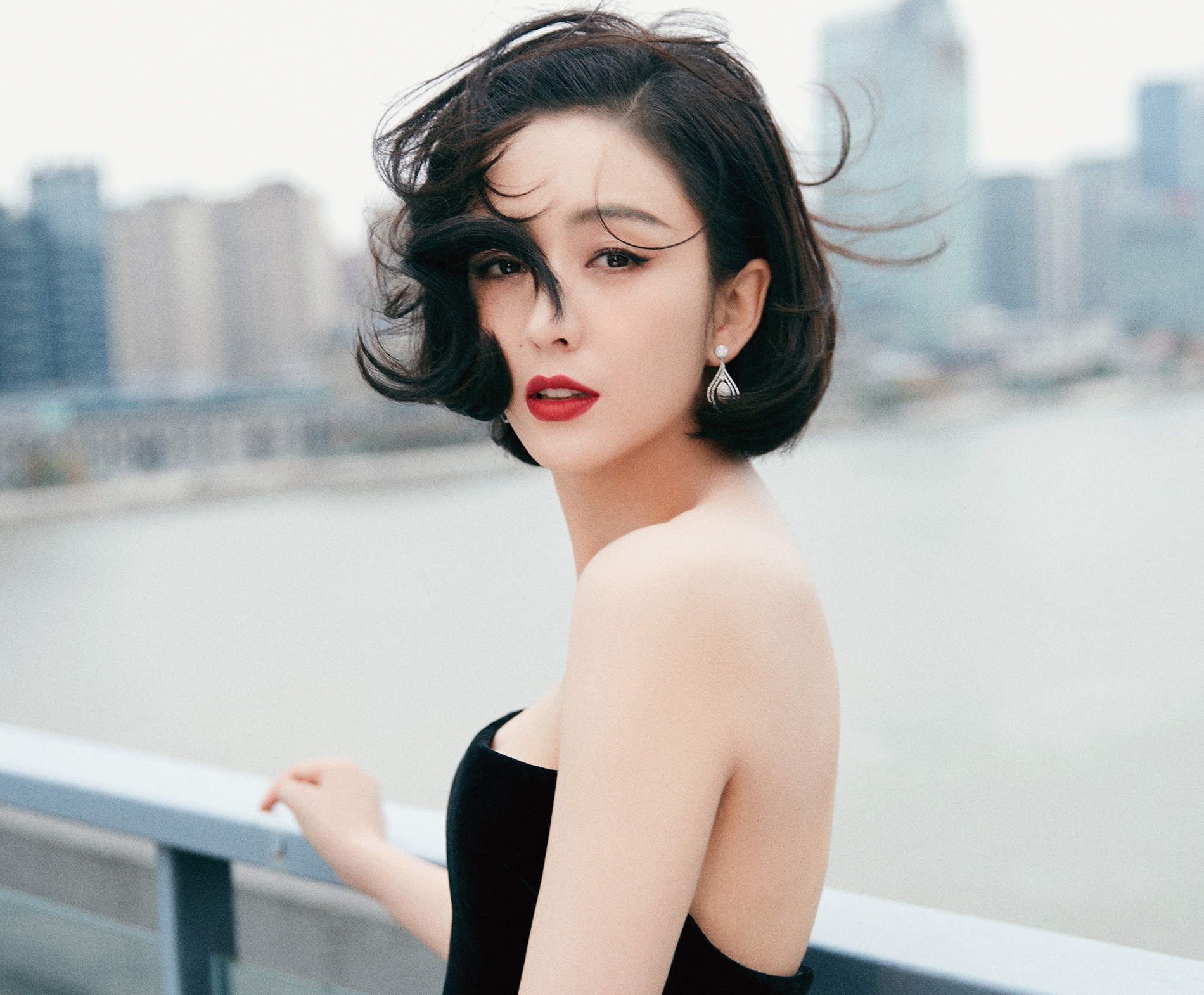  Đồng Lệ Á là nữ diễn viên rất được yêu mến tại Trung Quốc