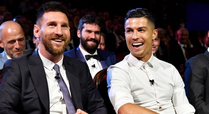 Ronaldo và Messi đã so kè nhau từng bàn thắng