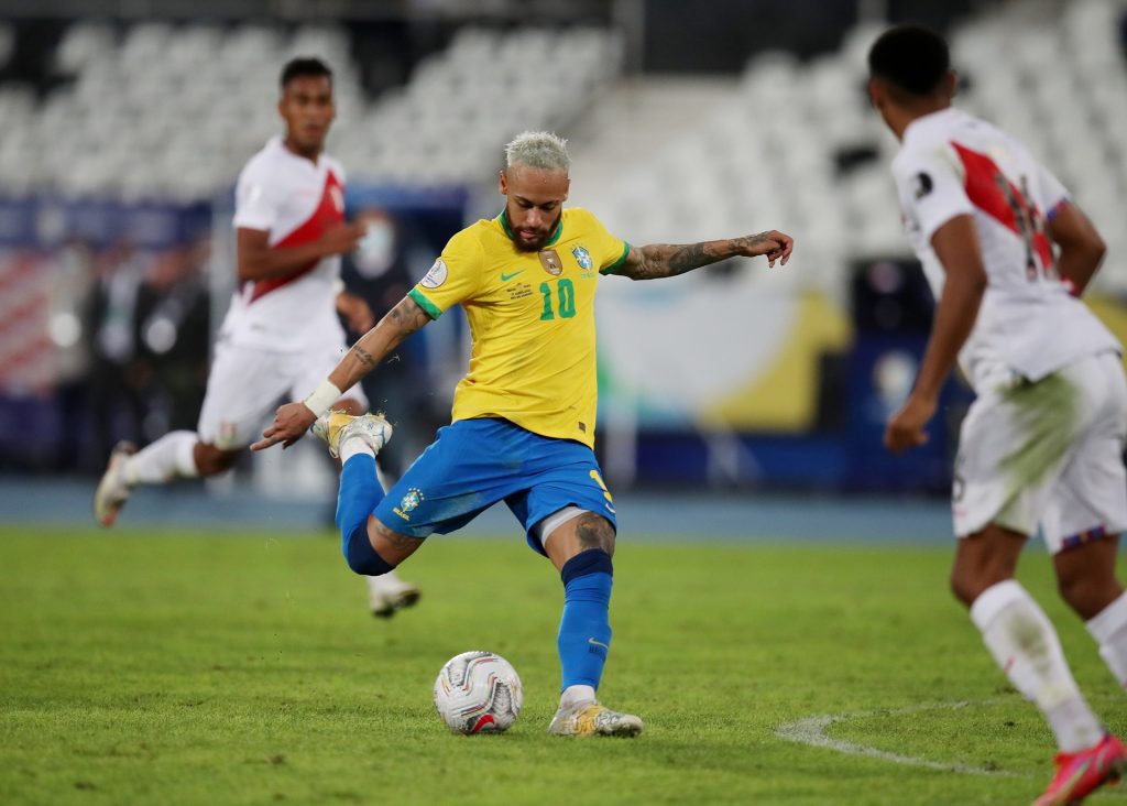 Neymar kiến tạo và ghi bàn vào lưới Peru